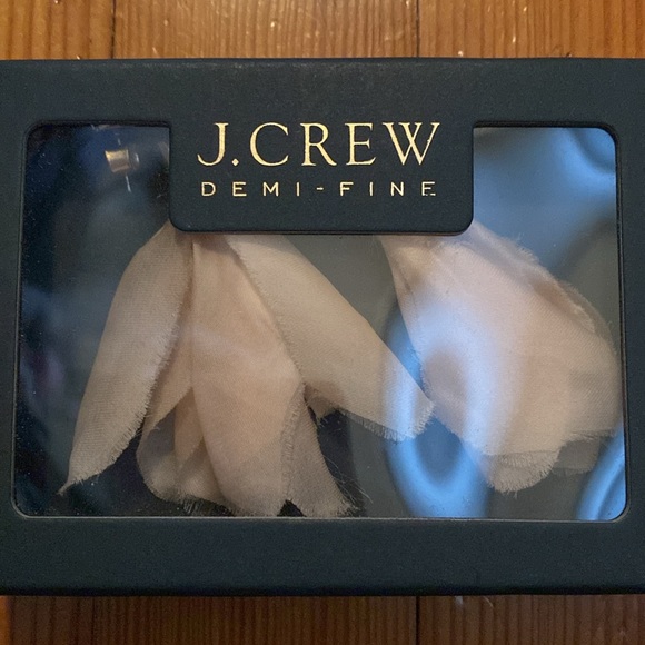 Jcrew Soft Petal Drop Earrings - Picture 3 of 4